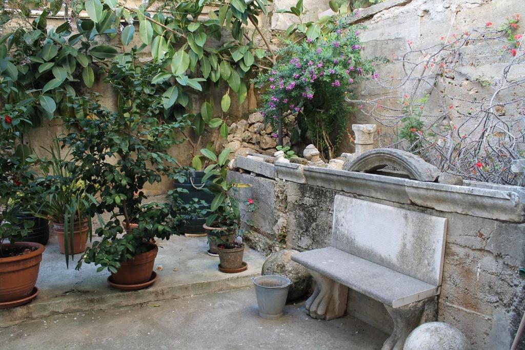 Tina Dubrovnik